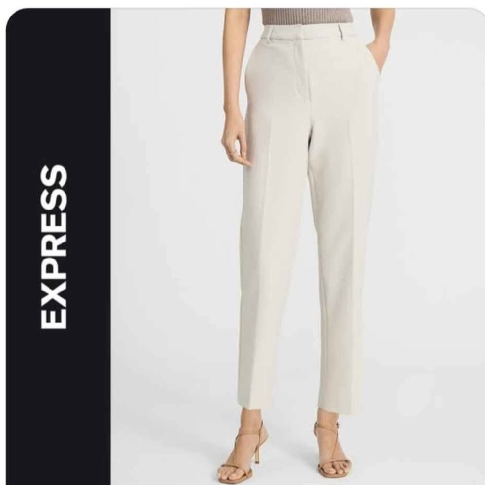 Express Women's Elegant Cream Cropped Pants